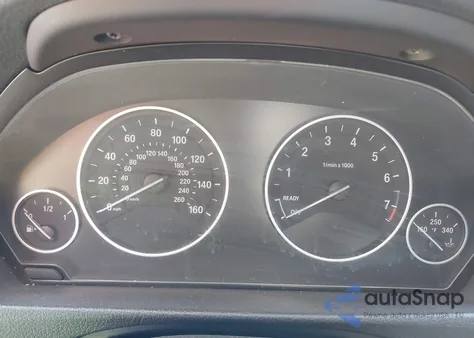 2018 BMW 320I xDrive z USA, uszkodzony, nr VIN WBA8E5G5XJNV02762